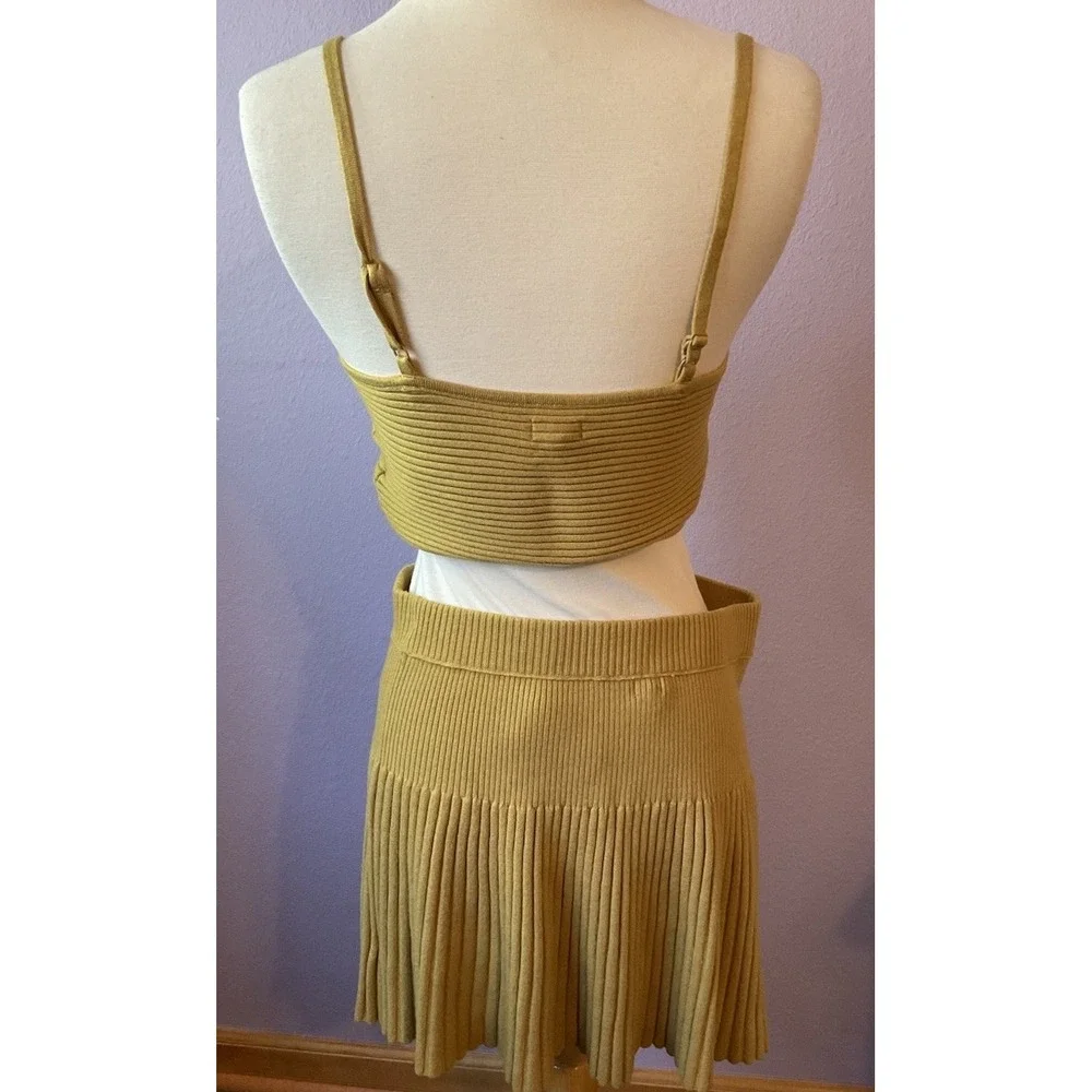 aerie yellow two